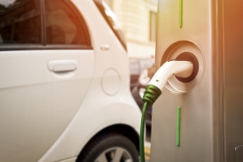 2016 could be the year of the electric vehicles: incentives and technological research will decide the future of the go green movement
