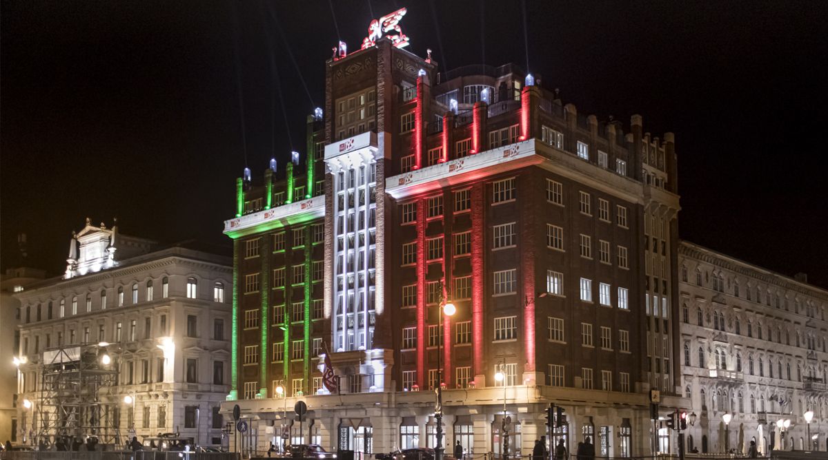 Immagini - Palazzo Berlam si illumina per Generali 190!