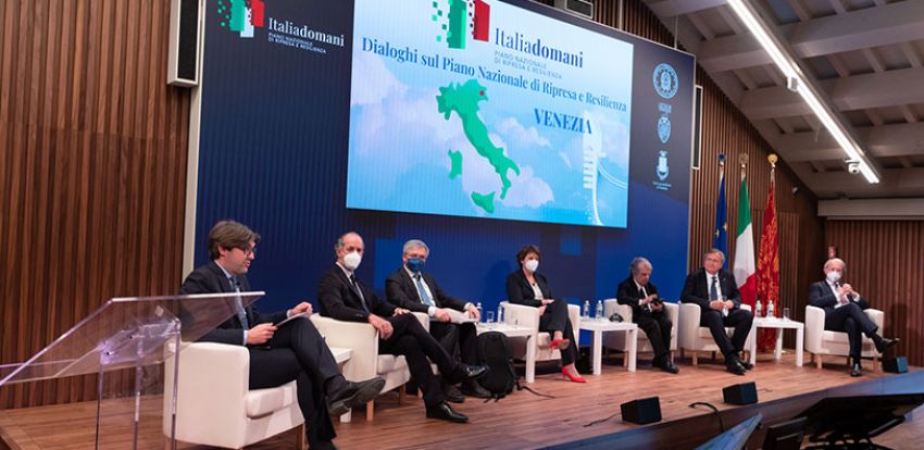 The Procuratie Vecchie building hosts “Italia Domani - Dialoghi sul Piano nazionale di Ripresa e Resilienza”, the initiative promoted by the Presidency of the Council of Ministers The Procuratie Vecchie building hosts “Italia Domani - Dialoghi sul Piano nazionale di Ripresa e Resilienza”, the initiative promoted by the Presidency of the Council of Ministers