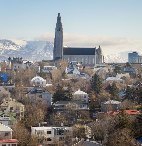 La lotta al Coronavirus in Islanda: tracciamento efficace e sostegno governativo