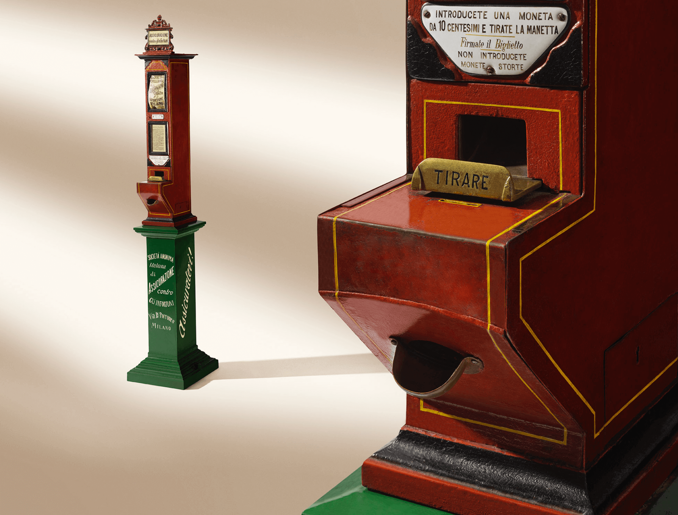Pioneer of on-demand Insurance: 1898, the Insurance Vending Machine