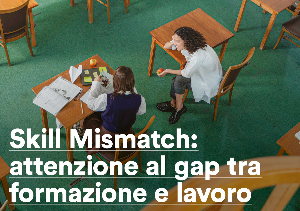 Esiste una distanza tra quello che richiedono le aziende e quello che offrono i lavoratori in termini di competenze.