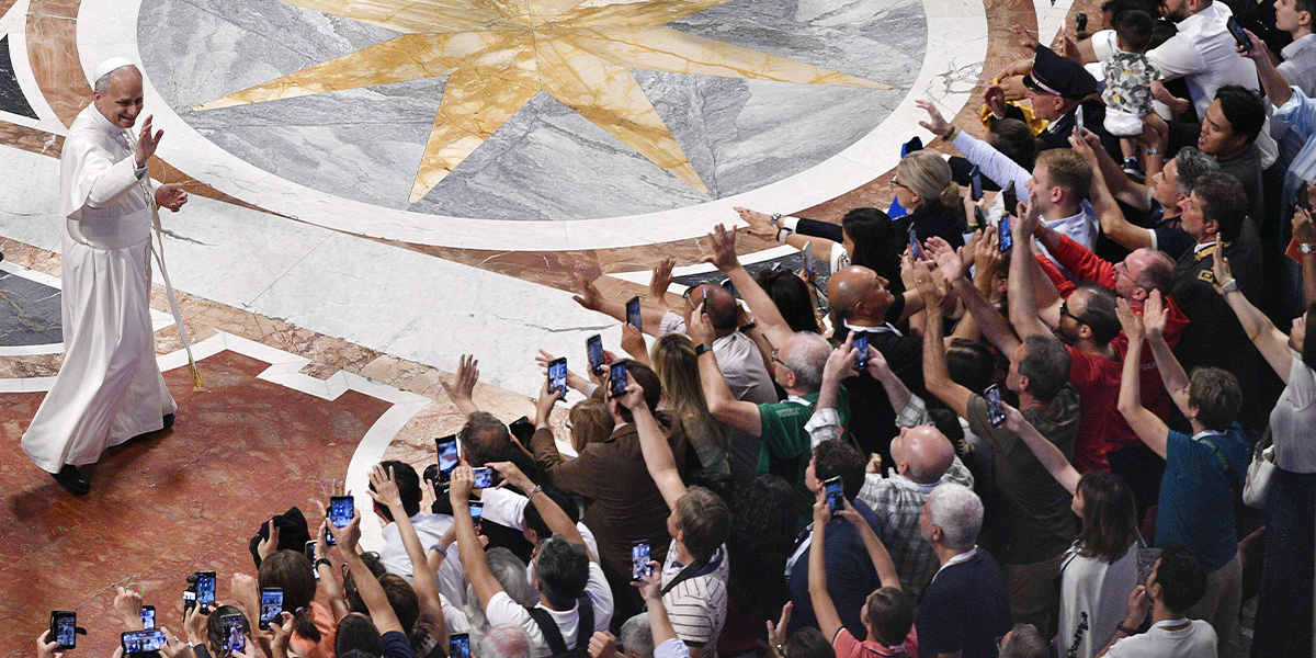 Credit: ABACA PRESS/ALAMY