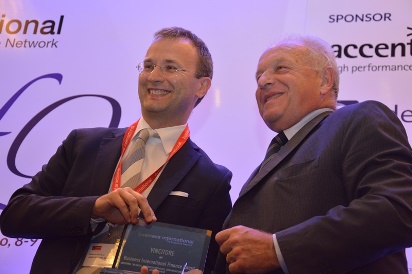 Generali awarded for its Group Integrated Report - Massimo Romano, Head of Generali Group Integrated Reporting ; Giuseppe G. Santorsola Full professor of Corporate Finance and Corporate & Investment Banking Parthenope University - Napoli